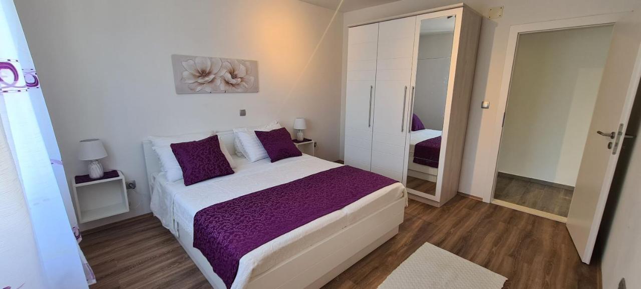 Apartments Helena Ivan Dolac Εξωτερικό φωτογραφία