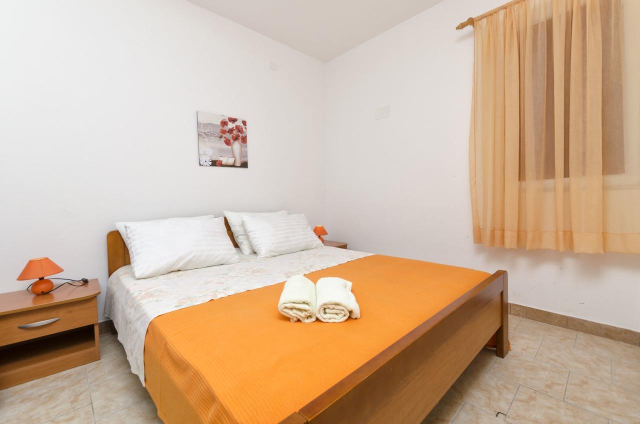 Apartments Helena Ivan Dolac Εξωτερικό φωτογραφία
