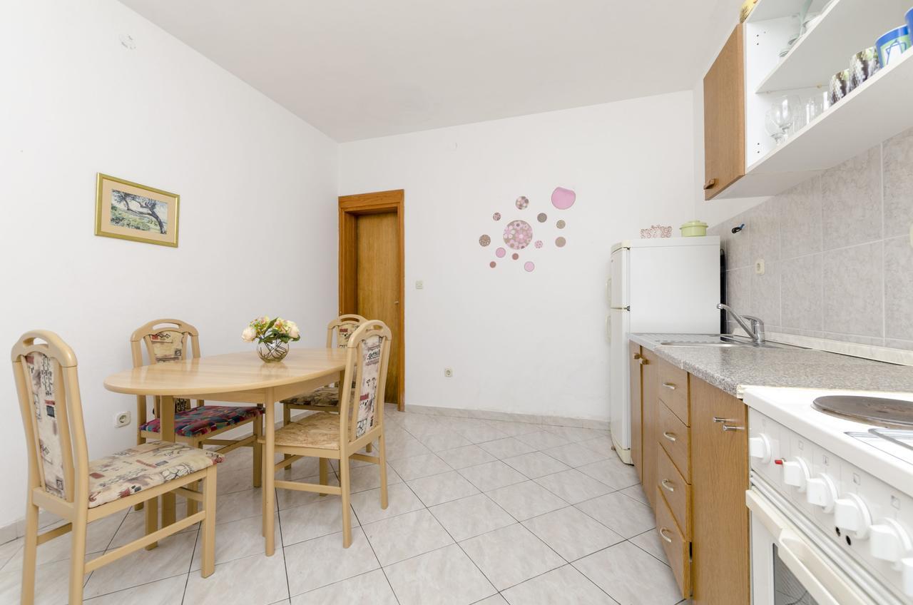 Apartments Helena Ivan Dolac Εξωτερικό φωτογραφία